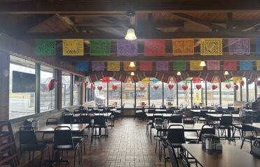 Taqueria Los 3 Carnales Mexican Restaurant